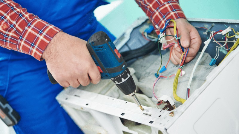 Akhisar Philips Philips çamaşır makinesi kart tamiri – Su almama arızası orijinal parça ile giderildi. - Teknik servis örneği